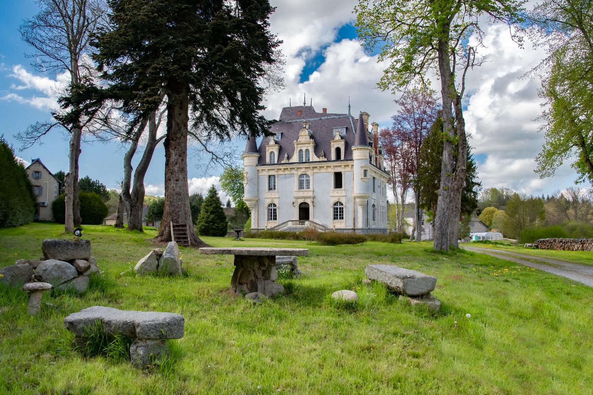 Chateau De Chazelpaud Saint-Bard Exterior foto